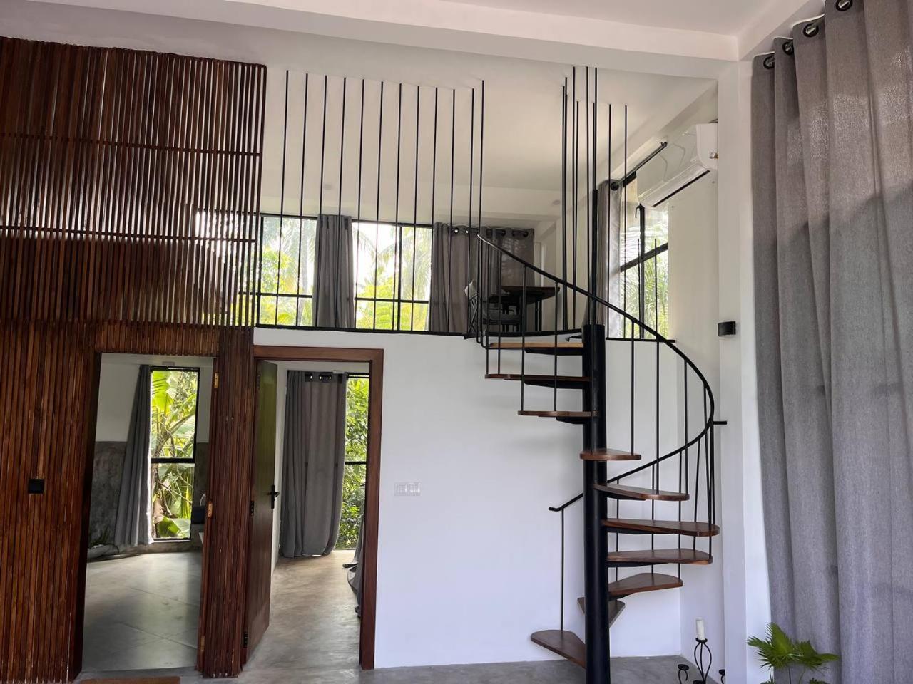 Voda Apartahotel Unawatuna